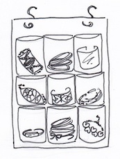 ウォールポケットで見せる収納