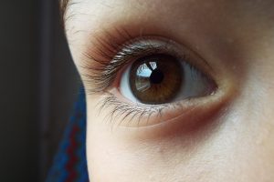 子供の斜視治療 〜 両眼視の訓練について